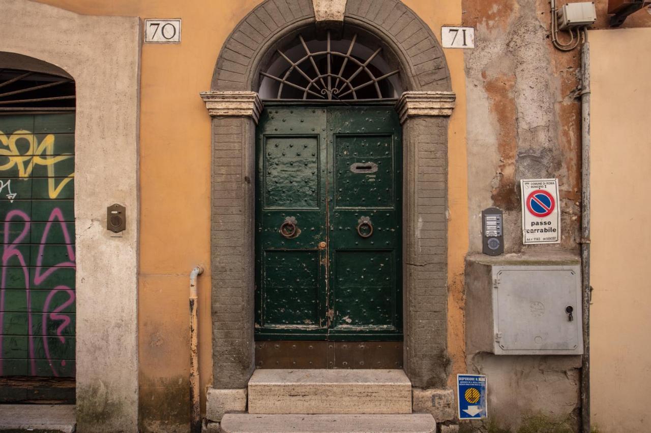 Colosseo Miracle Suite Rome Exterior photo